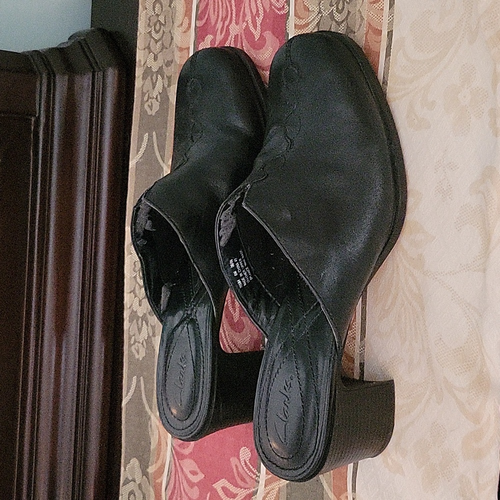 Clarks mules